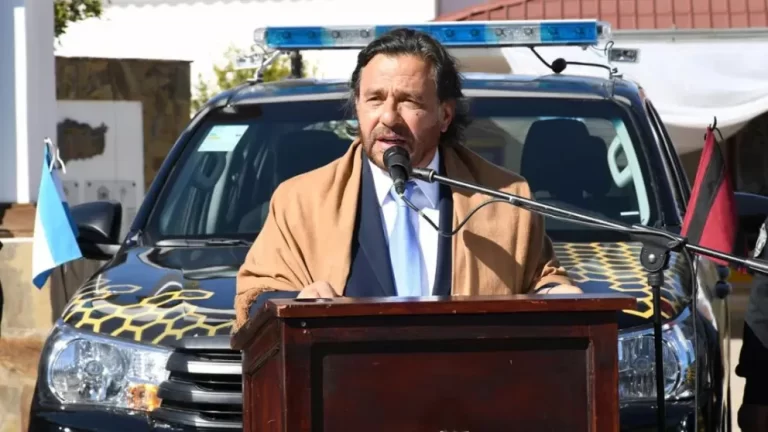 Inversión récord: Gustavo Sáenz refuerza la Policía de Salta con nuevos patrulleros y unidades