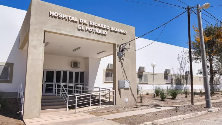 Habilitan nuevas instalaciones en los hospitales de El Potrero y Rosario de la Frontera