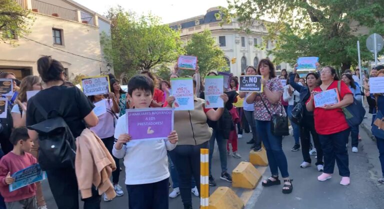 Fuerte protesta hoy en Salta: paro nacional y marcha por la discapacidad