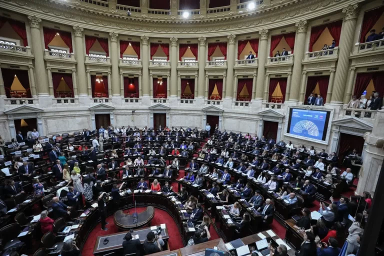 Con el apoyo de sus aliados, La Libertad Avanza alcanzó el quórum en Diputados y habilitó el debate por la Ley de Glaciares