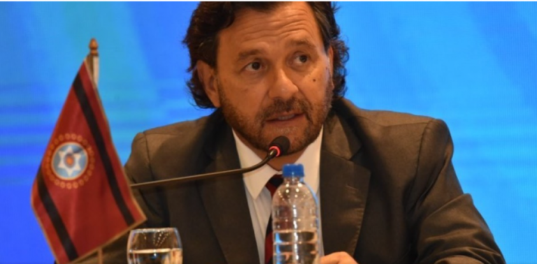 Sáenz apuntó contra los legisladores olmedistas y reclamó empatía por jubilados y discapacidad