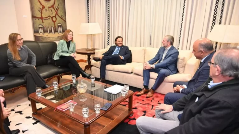 Provincia avanza con el BID una inversión de USD 100 millones para pavimentar la RN 51