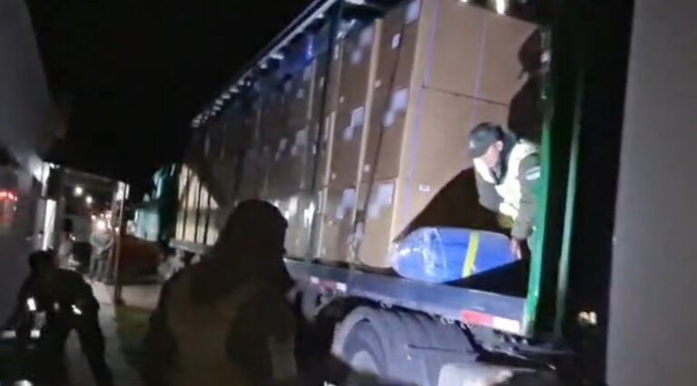 Iba a Buenos Aires: caen más de 1.500 kilos de hojas de coca en Salta