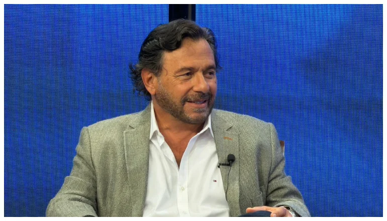“El periodismo no solo cuenta lo que pasa”: el mensaje de Sáenz por el Día del Periodista
