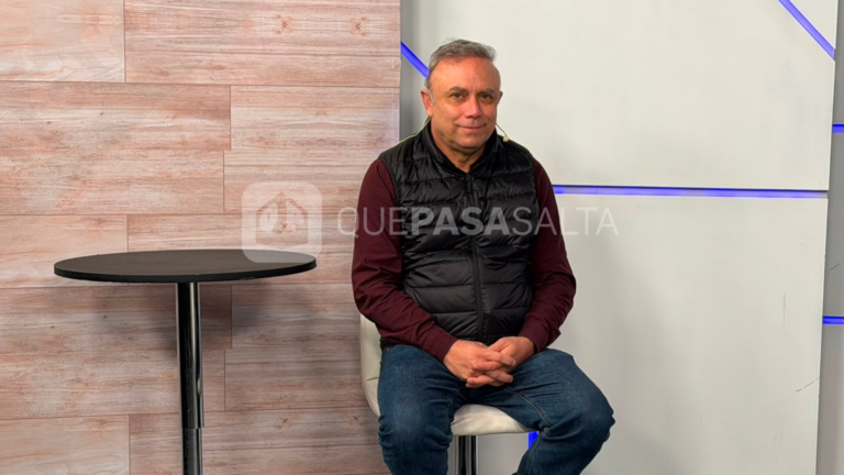 Mazzone pidió abrir paritarias y denunció maltratos a docentes del interior