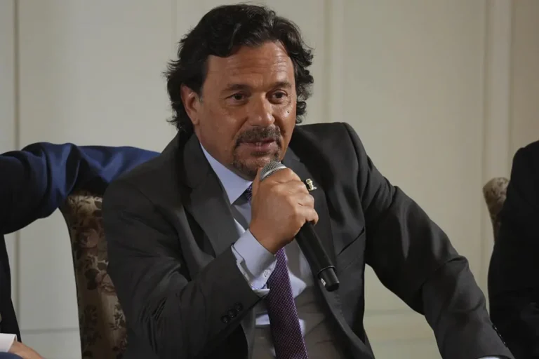 En medio del recorte nacional, Sáenz anunció refuerzo para escuelas técnicas