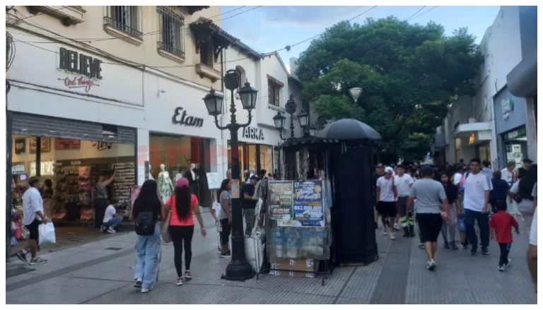Comercios salteños ofrecerán un 10% de descuento a afiliados del IPS