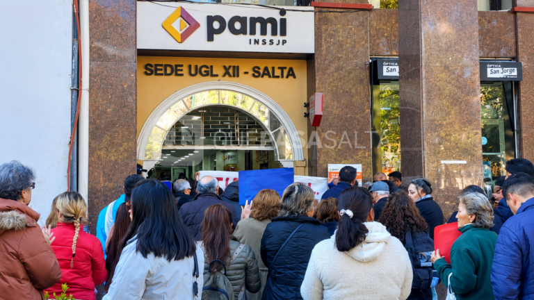 PAMI bajo fuego en Salta: el 71% asegura que la atención empeoró con Milei