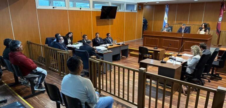 Caso turistas francesas: 16 policías podrían ir a juicio por presuntos apremios