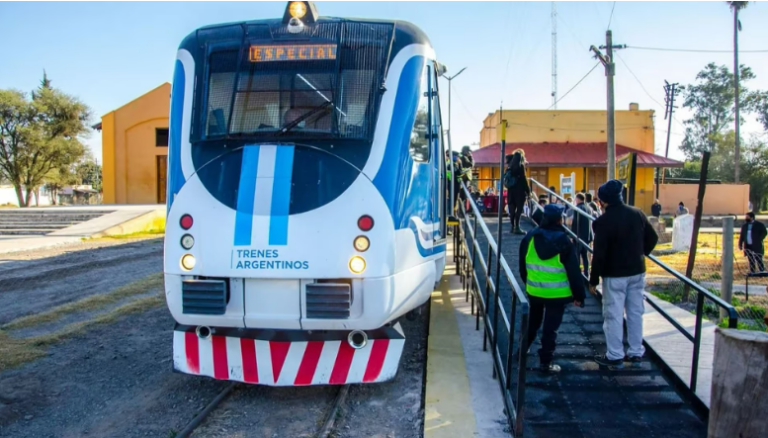 Suspenden por 20 días el tren entre Salta y Quijano