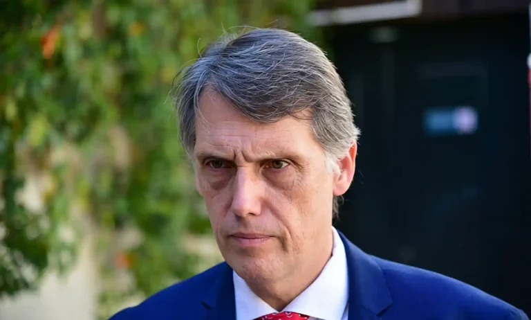 Kosiner arremete contra la ‘fe’ de Victoria Villarruel y le niega el derecho a ejercer su religión y expresarse libremente