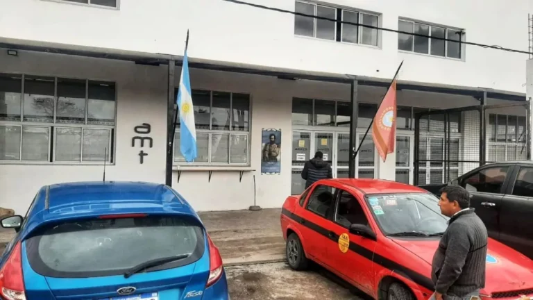 Autorizan un aumento del 30% en las tarifas de taxis y remises