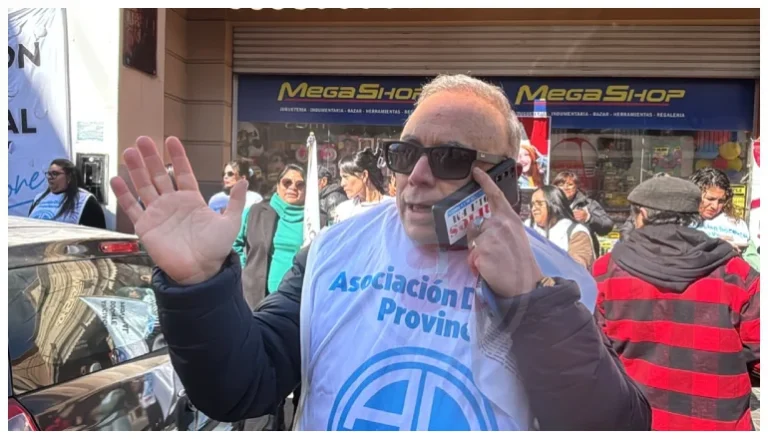 Mazzone: “El ingreso inicial no refleja lo que cobra la mayoría de los docentes salteños”