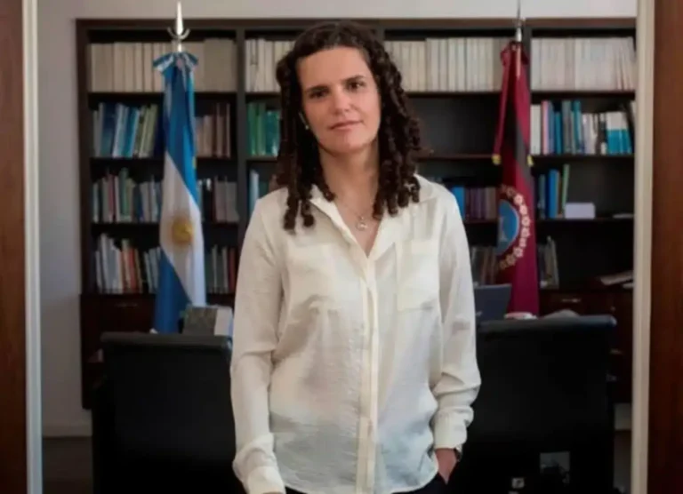 ¿Se va Cristina Fiore? Ya suena el nombre de su reemplazo en el Ministerio de Educación