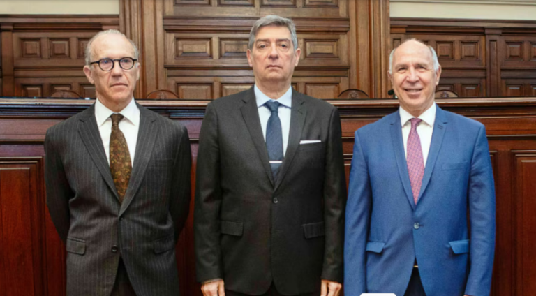 La Corte Suprema aclaró que falló sobre una cuestión procesal y no sobre la validez del régimen de tierras